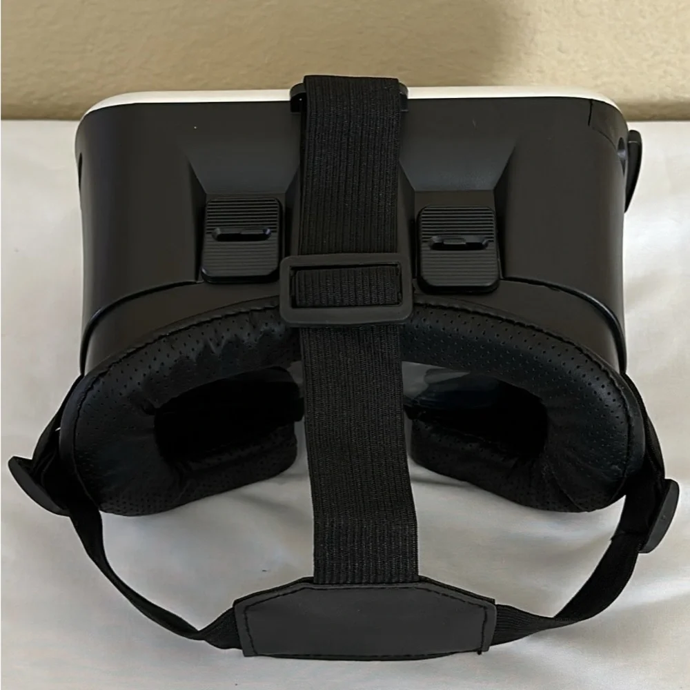 Mobile Phone Virtual Reality Headset White/Black..